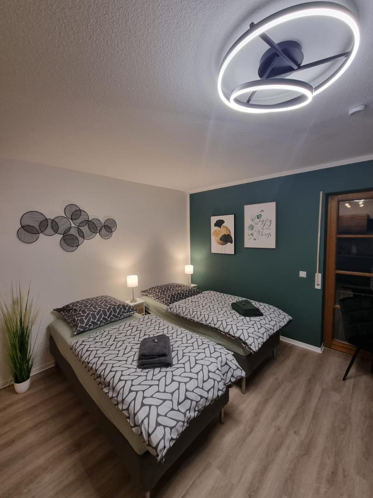K-Town Green Studio Apartment Кайзерслаутерн Екстер'єр фото