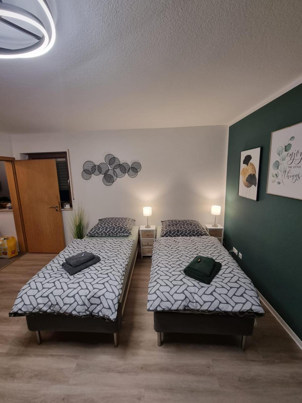 K-Town Green Studio Apartment Кайзерслаутерн Екстер'єр фото